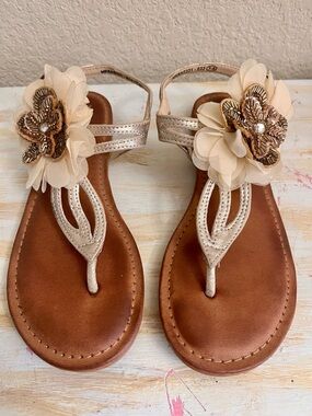 Not Rated Champagne Floral Beaded T-Strap Sandals